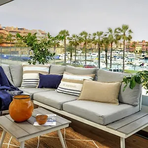 https://new-apartment-marina-sotogrande.es-andalucia.com